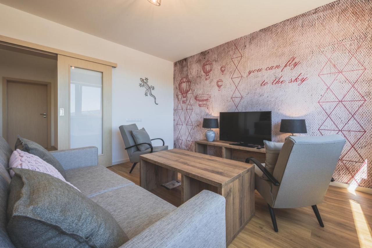 Apartman Central Ski & Bike Janske Lazne Luaran gambar